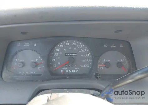 2003 Mercury Grand Marquis Gs из США, поврежденный, VIN 2MEFM74W23X624103